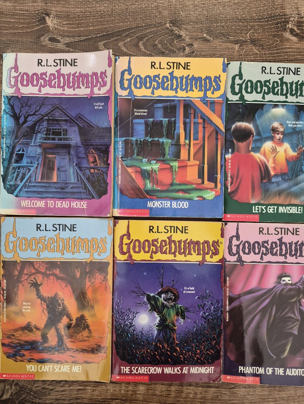 9 Goosebumps Books - Picture 2 of 12